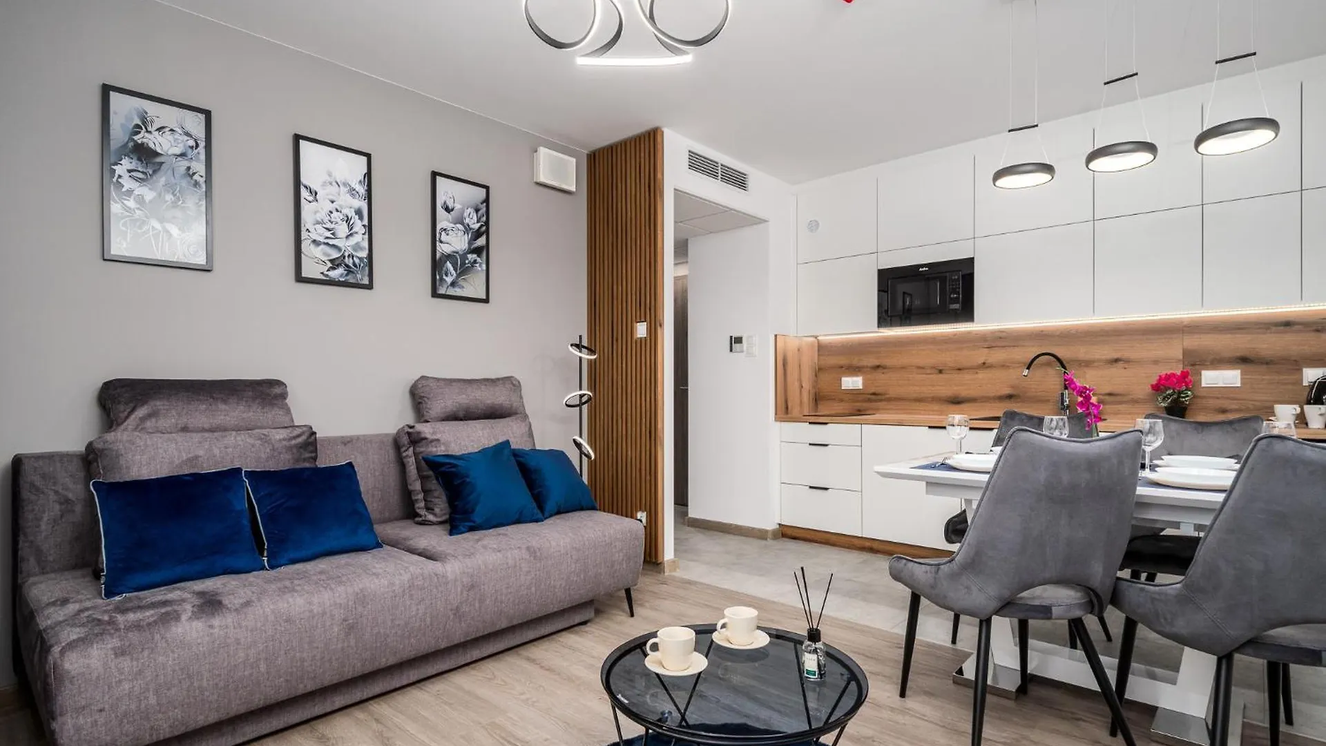 Pileckiego 59 By Perfect Apart Free Parking Warsaw Poland