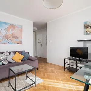 Apartament Rentplanet - Platynowa, Warszawa