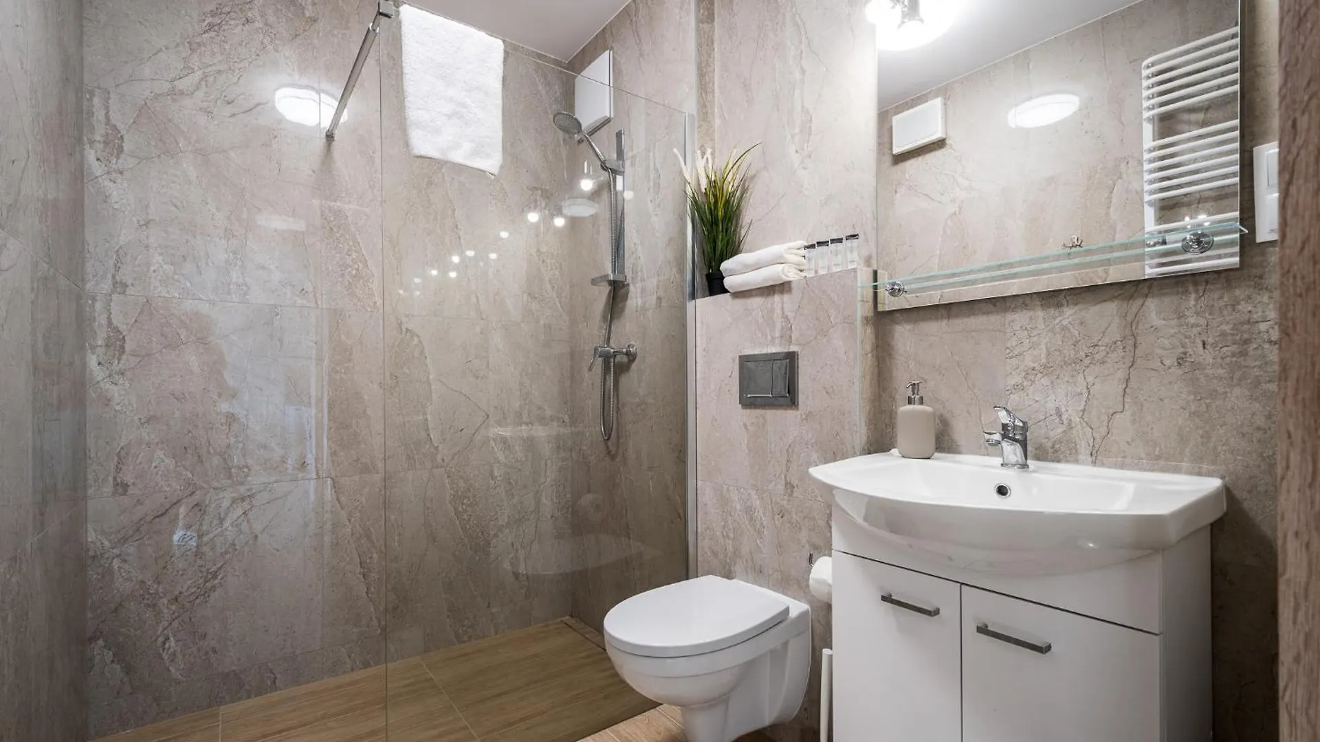 Pileckiego 59 By Perfect Apart Free Parking Warszawa Apartament